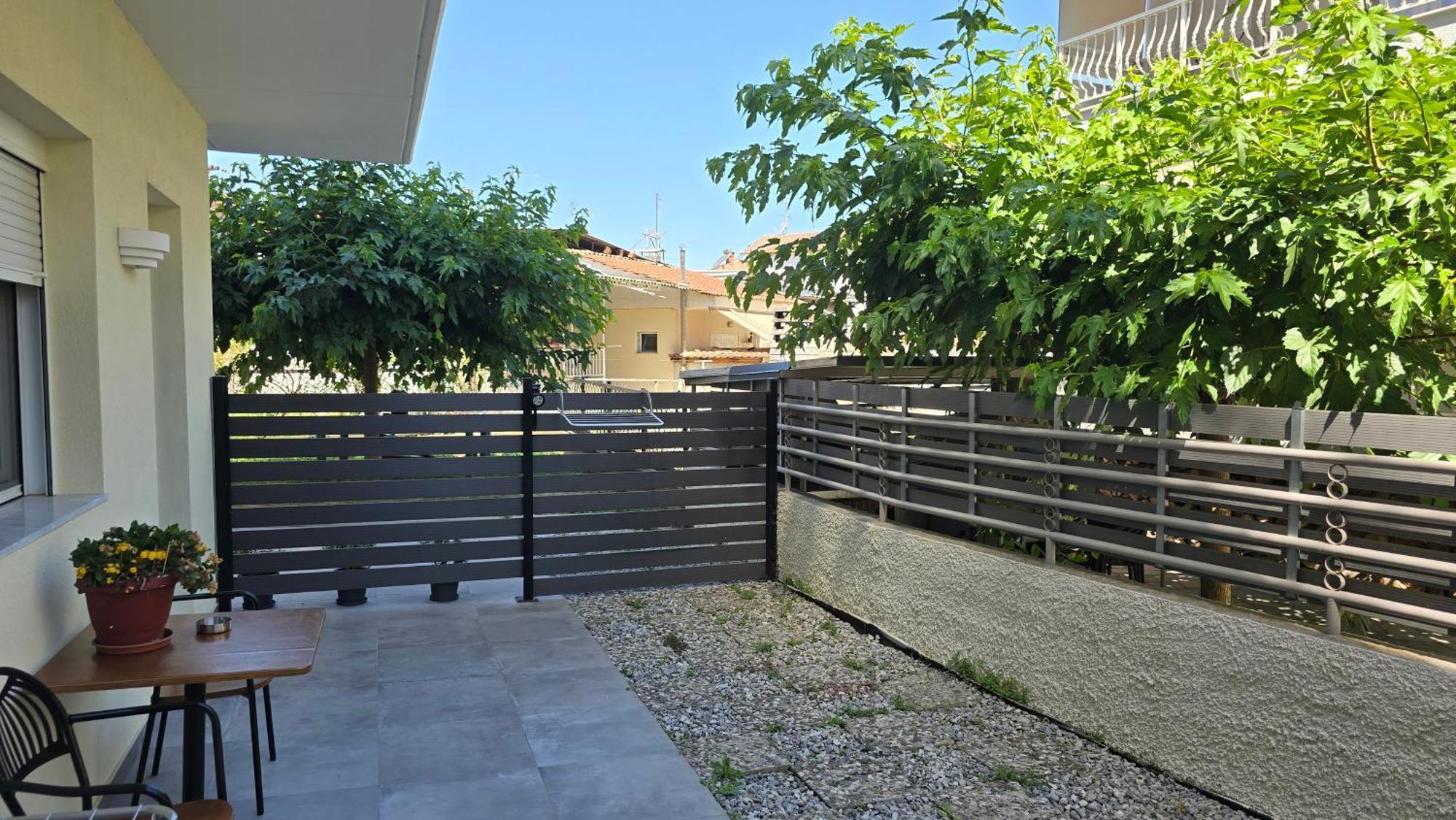 Апартаменты Zeta-Garden Oasis & Private Parking By Optimum Link Катерини Экстерьер фото